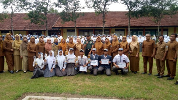 SMAN 1 Tapen
