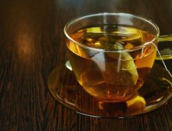 Minum Teh Bisa Membuat Anda Lebih Sehat dan Cantik, Berikut 7 Manfaatnya yang Jarang Diketahui