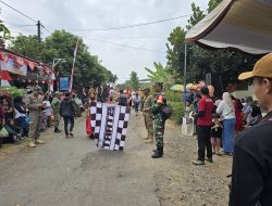 Puluhan Lembaga Sekolah dan Masyarakat Meriahkan Karnaval Budaya HUT RI ke- 80 Nogosari Jember.