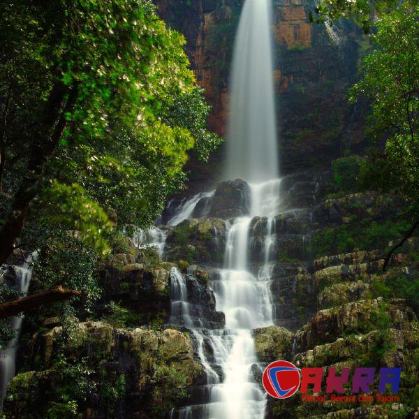 wisata air terjun dekat medan untuk pemula