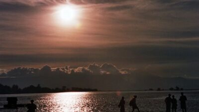 Rute Sunset Dekat Medan untuk Sore sampai Malam: Berastagi, Tongging, dan Danau Siombak