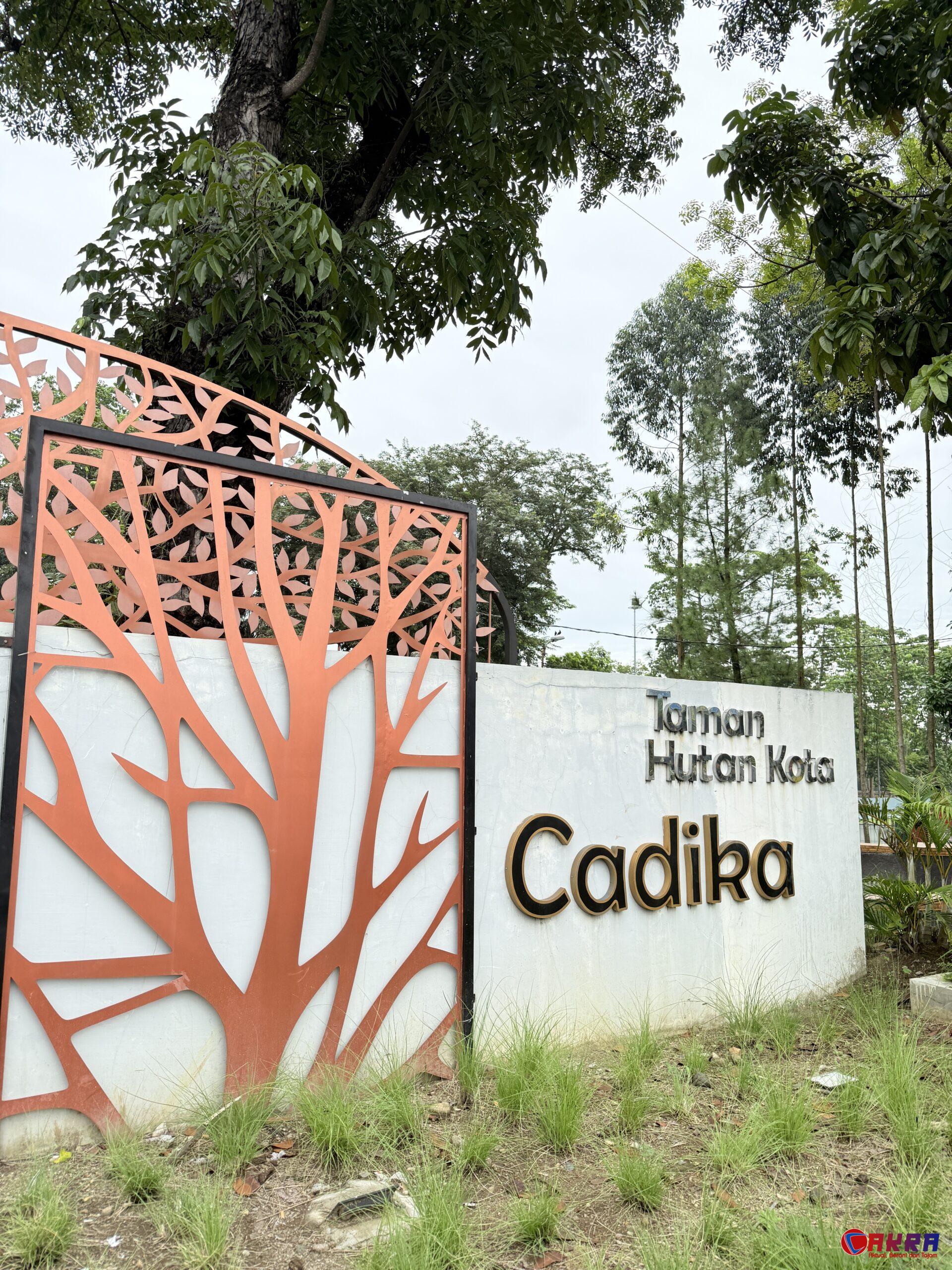 Gerbang Taman Cadika Medan untuk rute keluarga