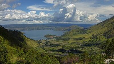 Pemandangan Lake Toba Sumatera Utara