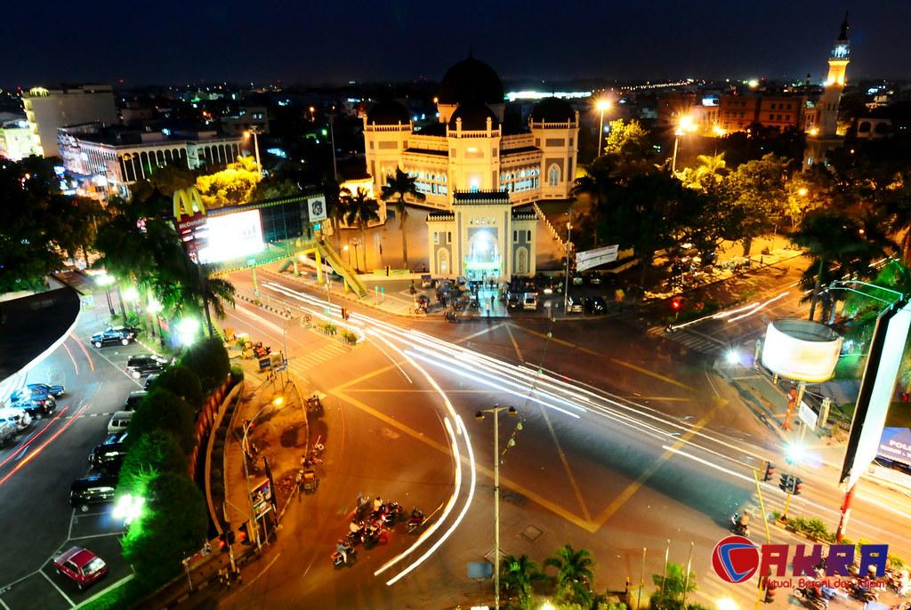 Pemandangan jalur wisata dekat Medan di Sumatera Utara